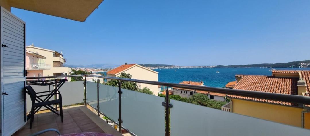Apartmani Gizela Donji Seget Camera foto
