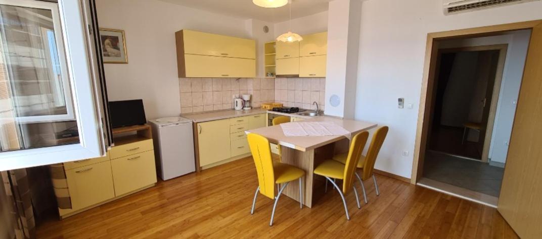 Apartmani Gizela Donji Seget Camera foto